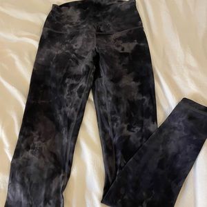 Lululemon Tie Die Align leggings